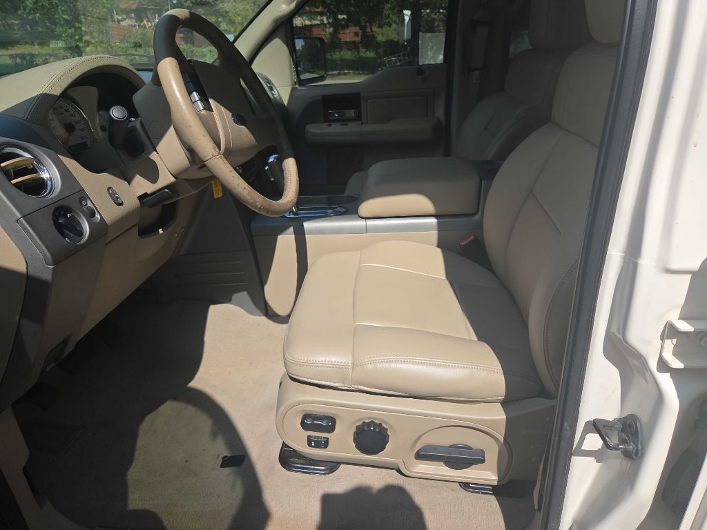 Photo 24 of this FORD F150