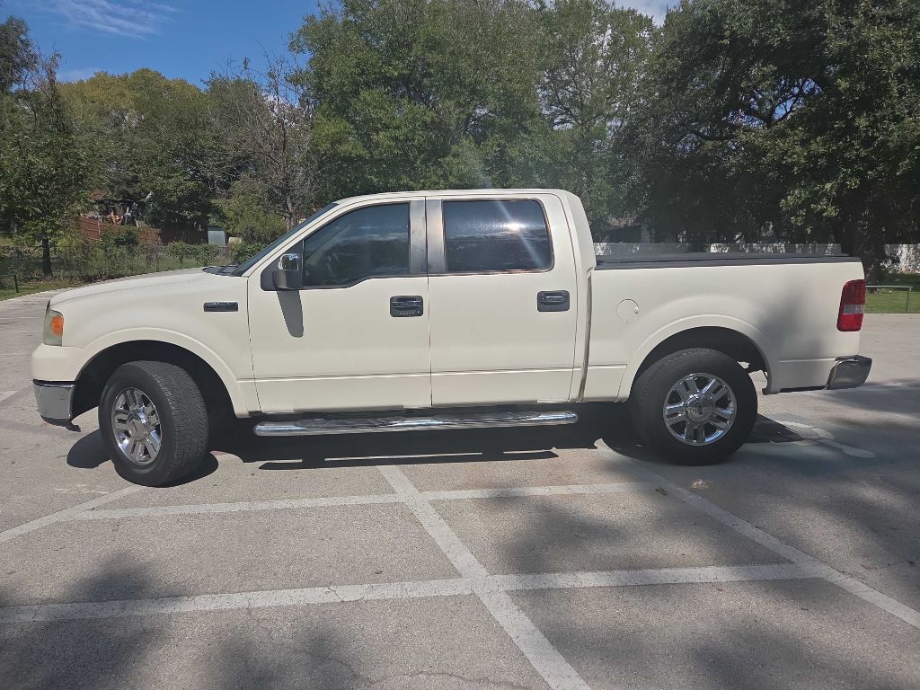 Photo 3 of this FORD F150