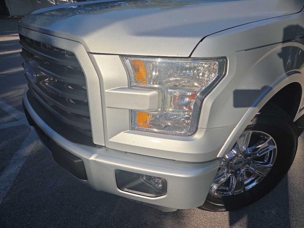 Photo 12 of this FORD F-150