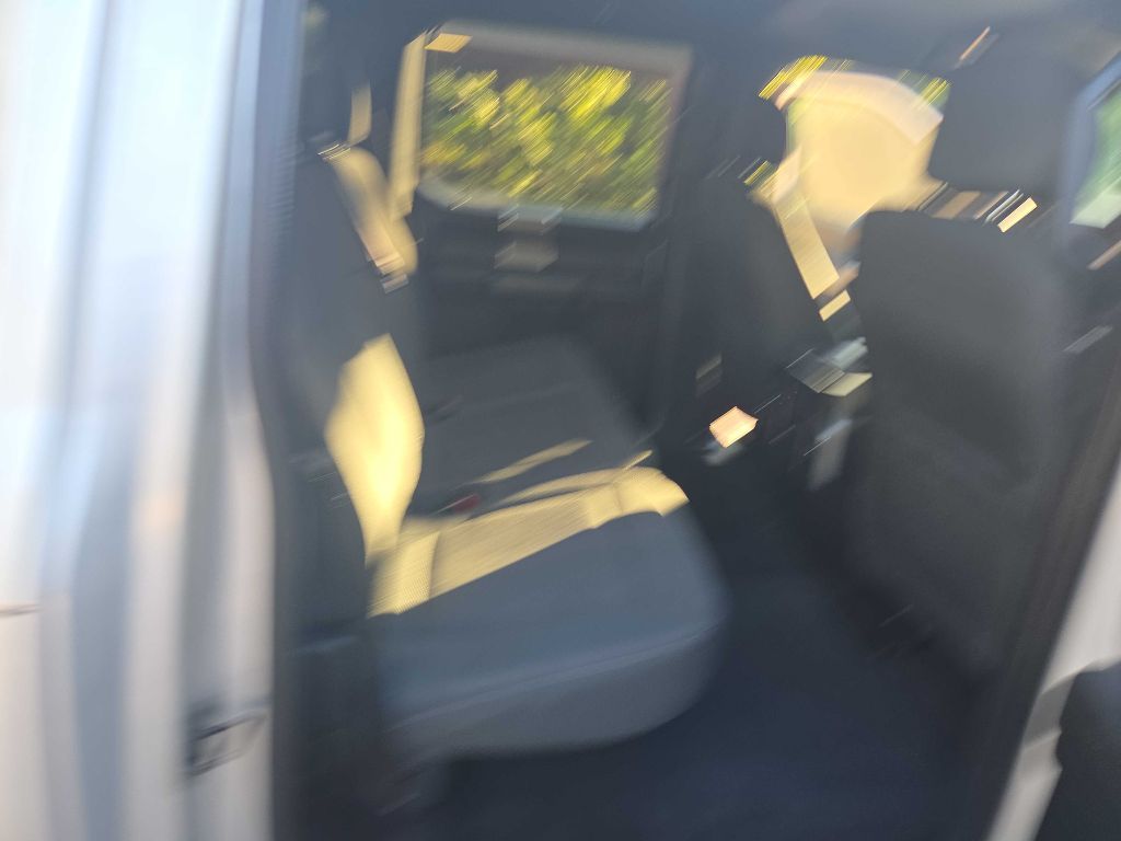 Photo 26 of this FORD F-150