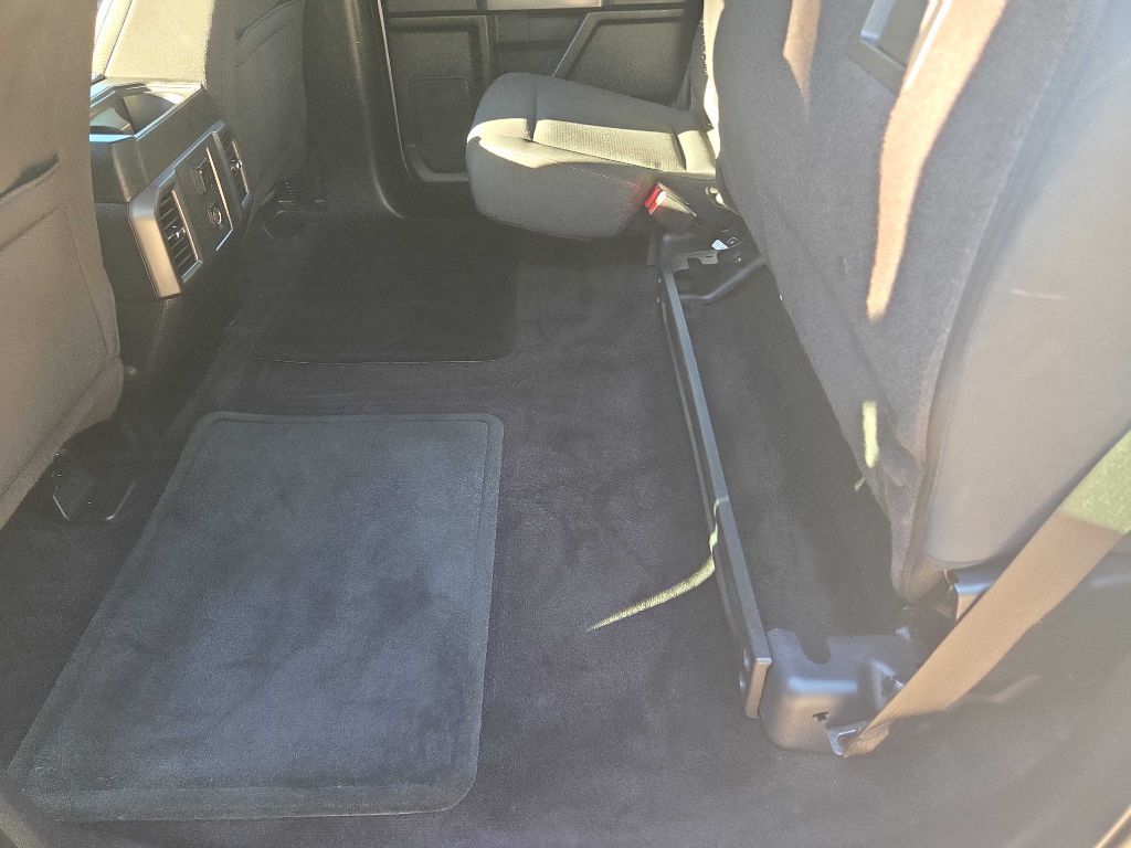 Photo 24 of this FORD F-150