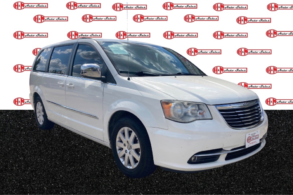 2012 CHRYSLER TOWN AND COUNTR