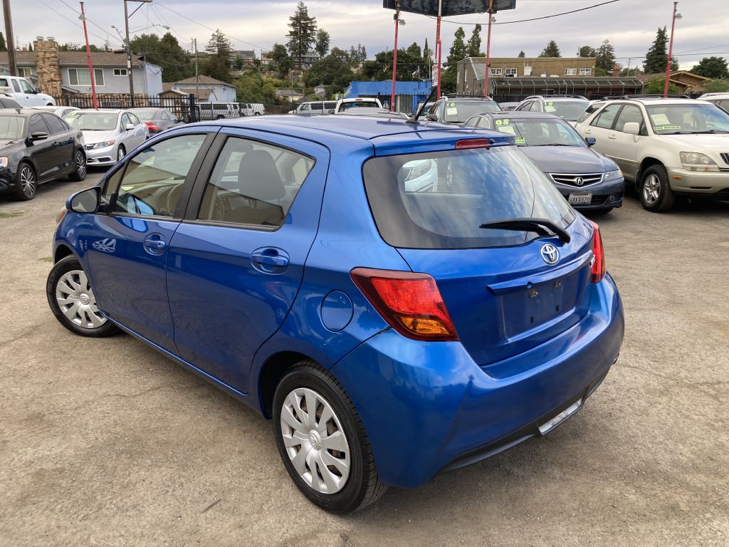 Photo 7 of this TOYOTA YARIS