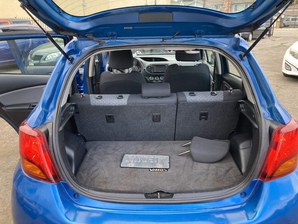 Photo 15 of this TOYOTA YARIS