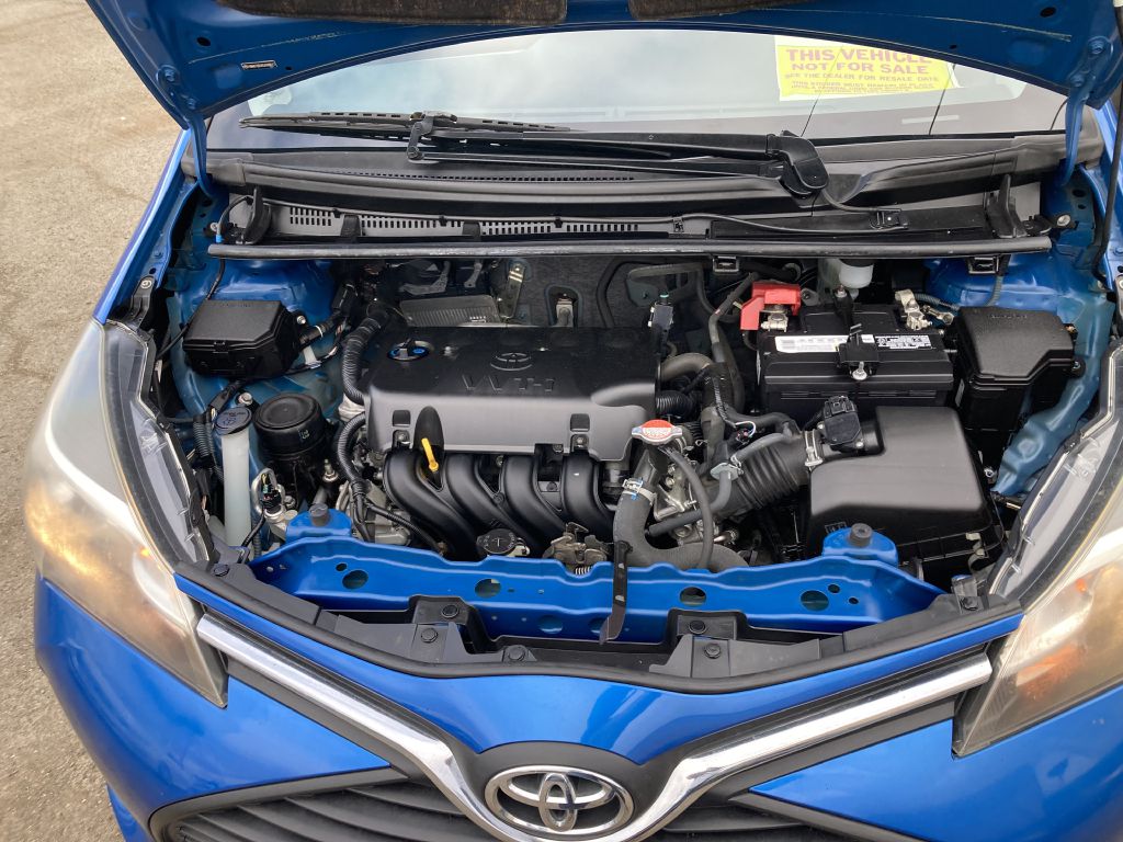 Photo 19 of this TOYOTA YARIS