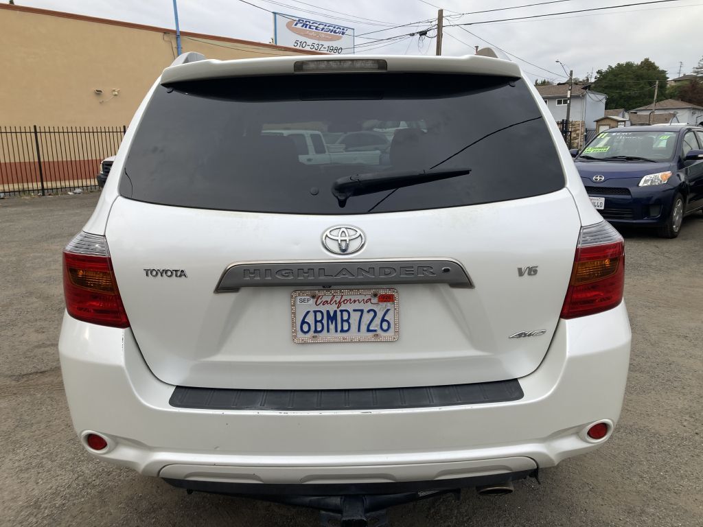 Photo 6 of this TOYOTA HIGHLANDER