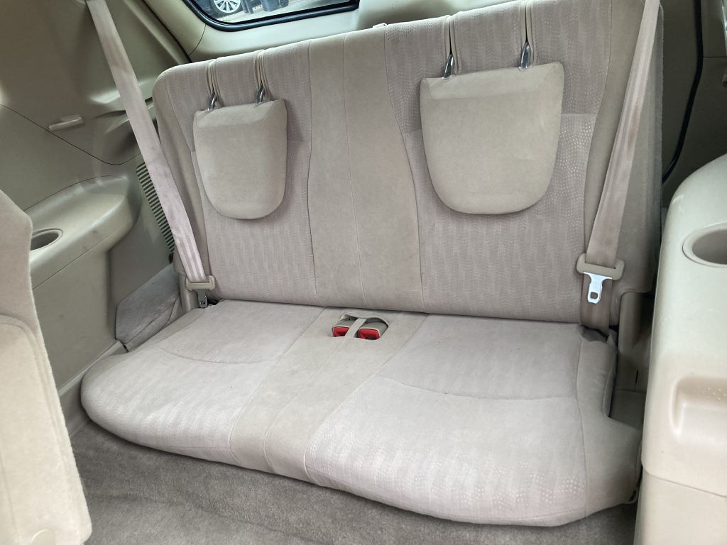 Photo 14 of this TOYOTA HIGHLANDER