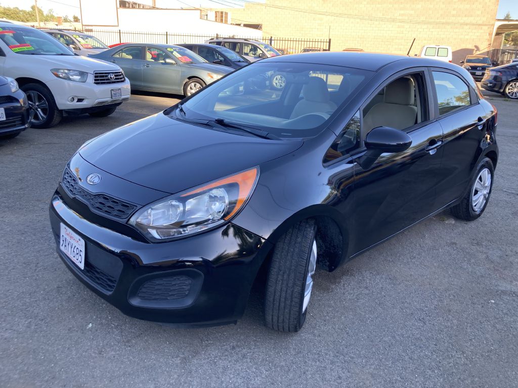 Photo 9 of this KIA RIO