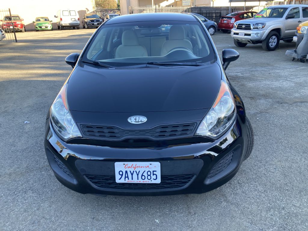 Photo 10 of this KIA RIO