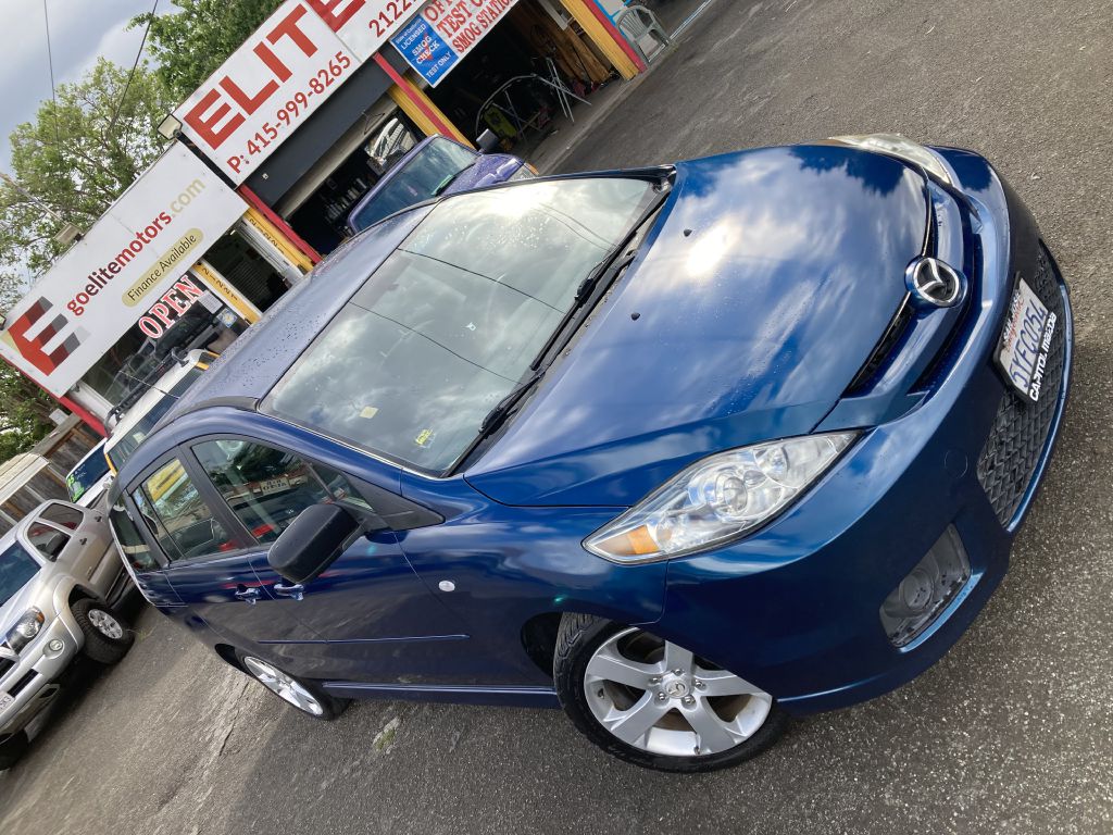 Photo 4 of this MAZDA 5