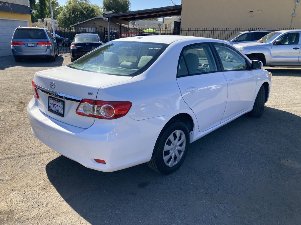 Photo 5 of this TOYOTA COROLLA