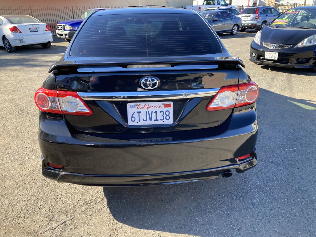 Photo 5 of this TOYOTA COROLLA S