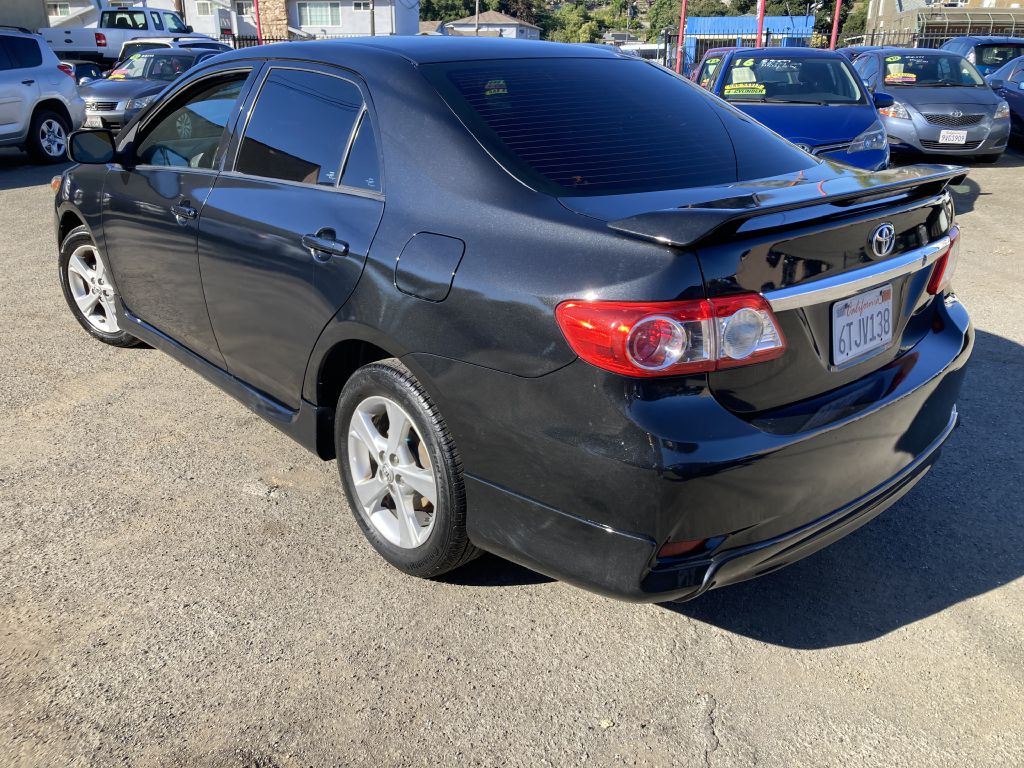 Photo 6 of this TOYOTA COROLLA S