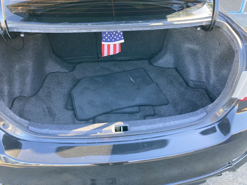 Photo 18 of this TOYOTA COROLLA S