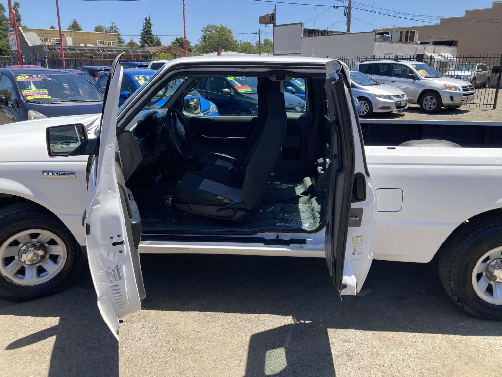 Photo 12 of this FORD RANGER