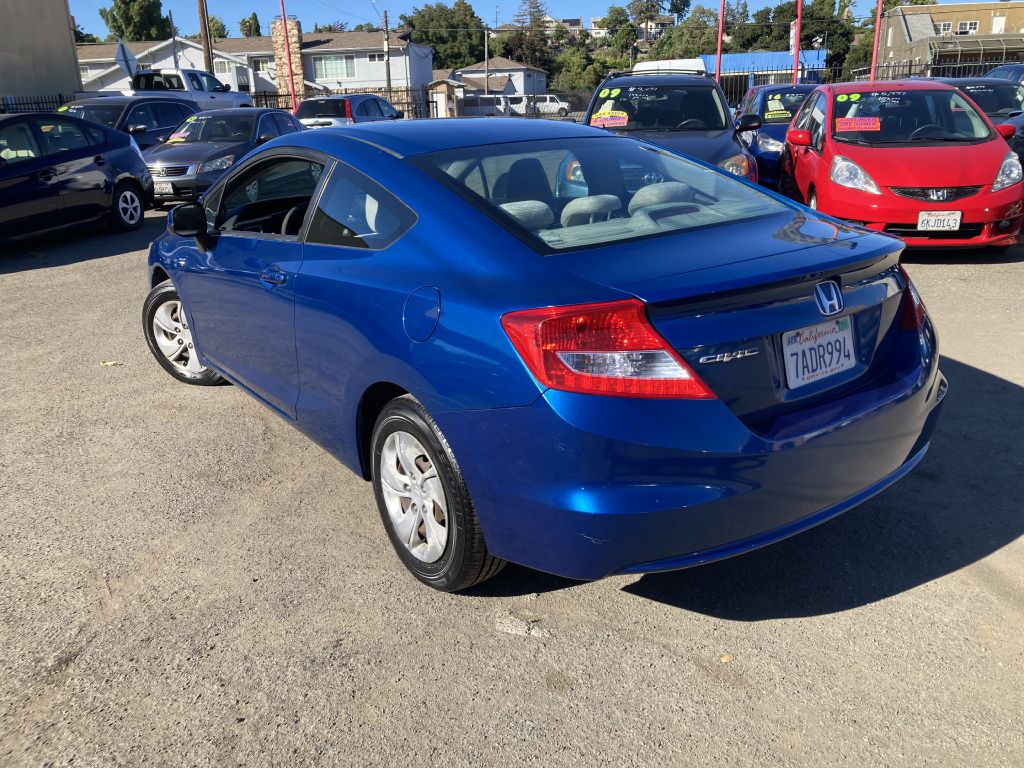 Photo 8 of this HONDA CIVIC