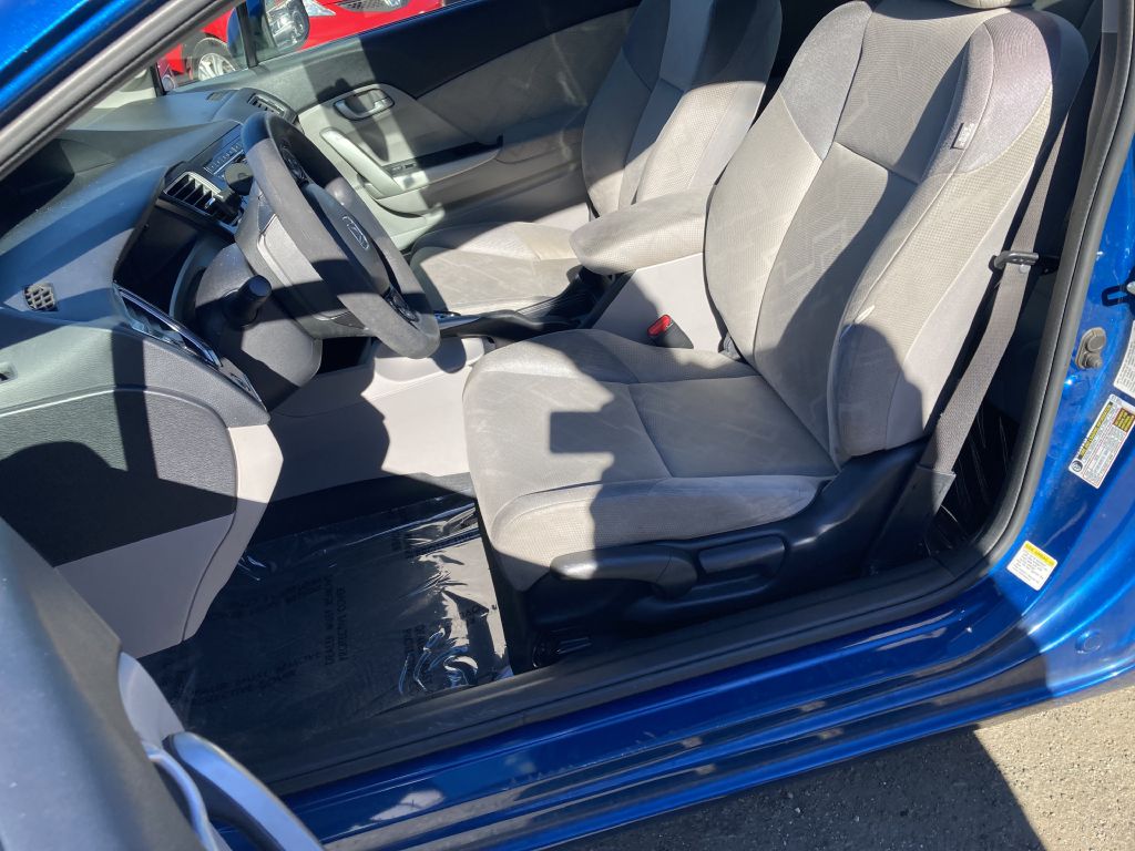 Photo 14 of this HONDA CIVIC
