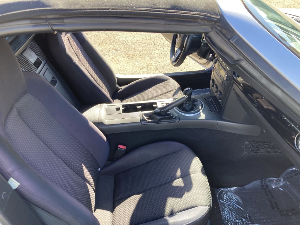 Photo 14 of this MAZDA MX-5 MIATA