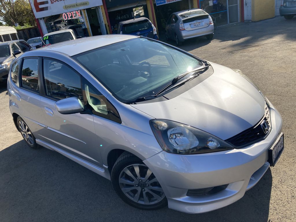 Photo 2 of this HONDA FIT