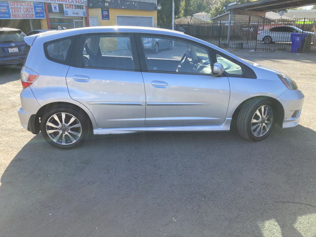 Photo 3 of this HONDA FIT