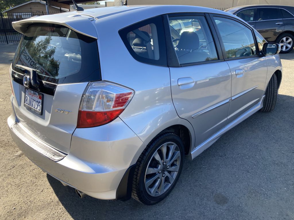 Photo 4 of this HONDA FIT