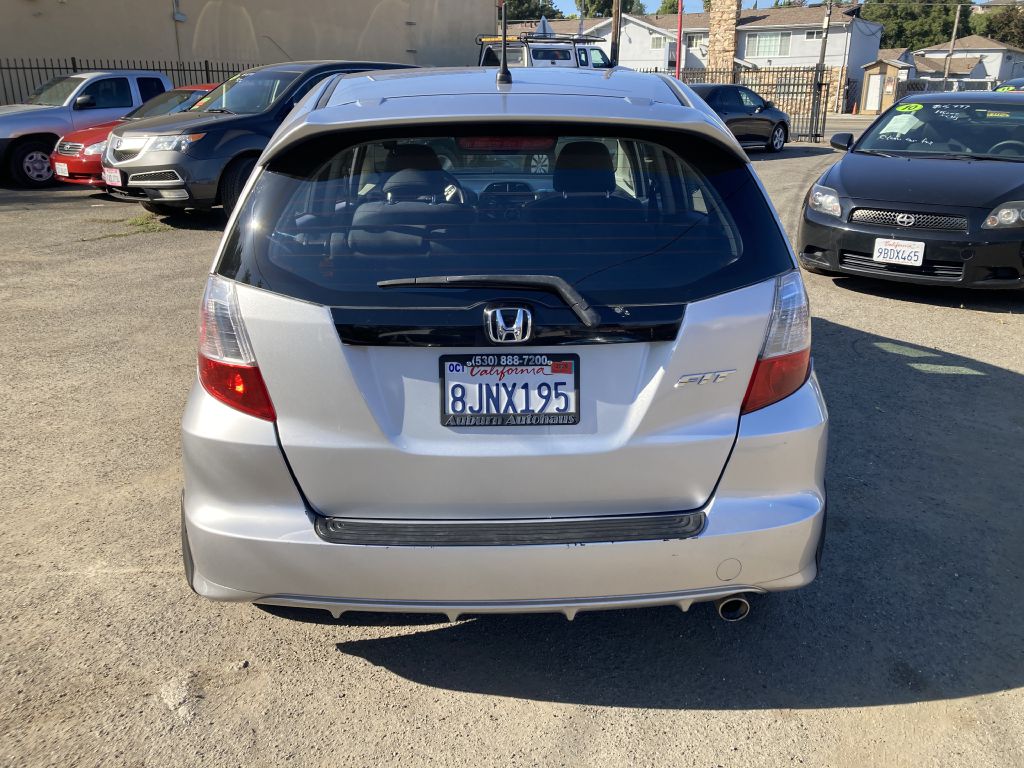 Photo 5 of this HONDA FIT