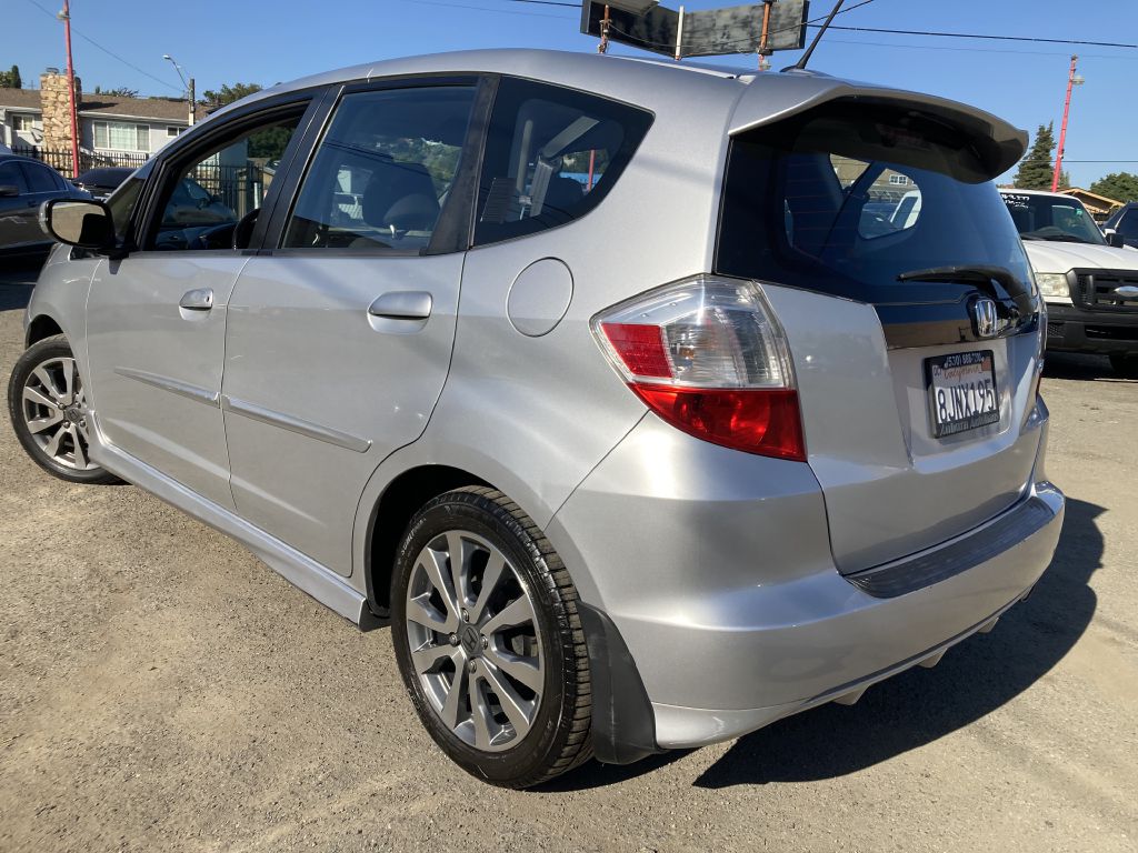 Photo 11 of this HONDA FIT