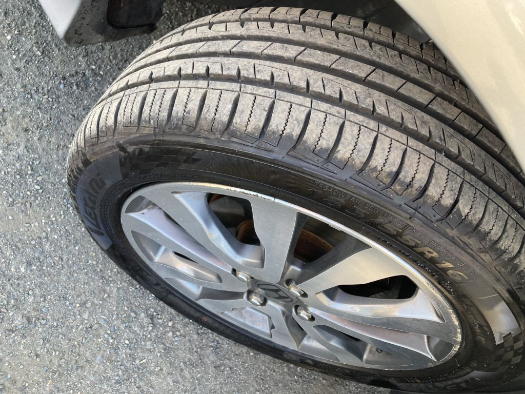 Photo 14 of this HONDA FIT