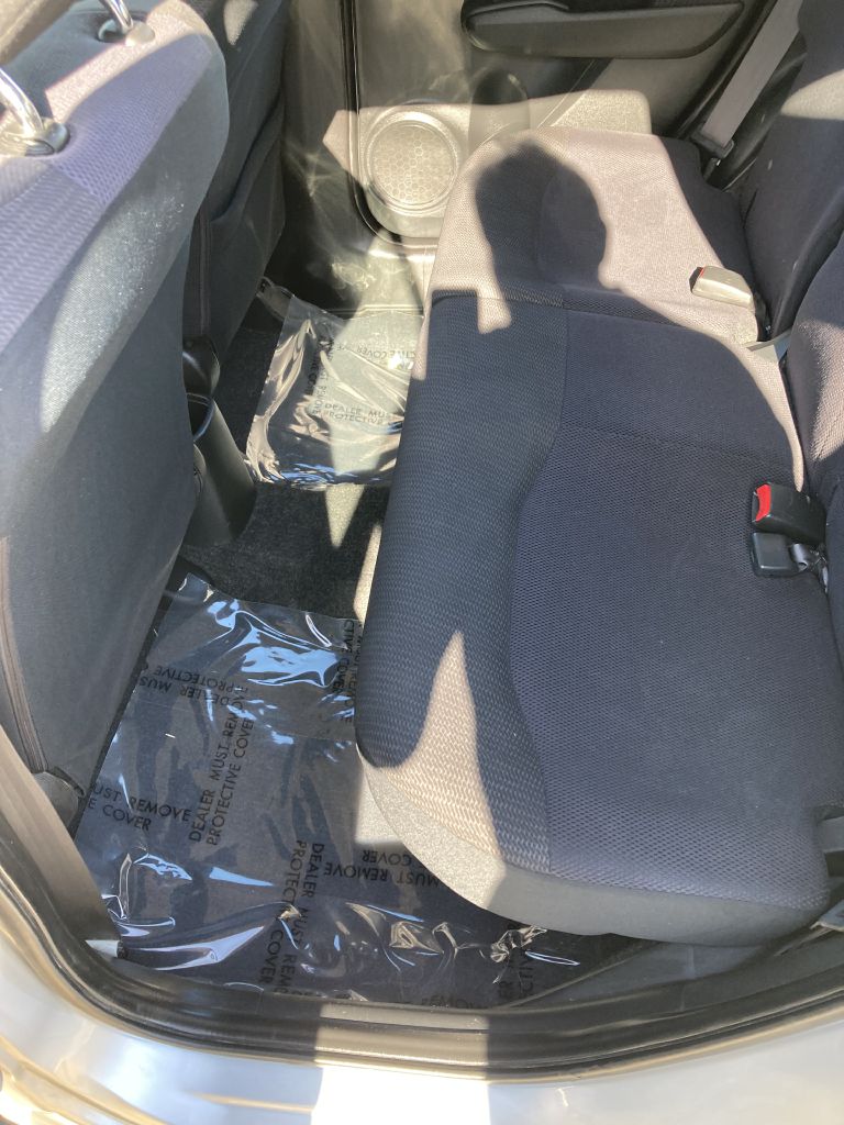 Photo 18 of this HONDA FIT