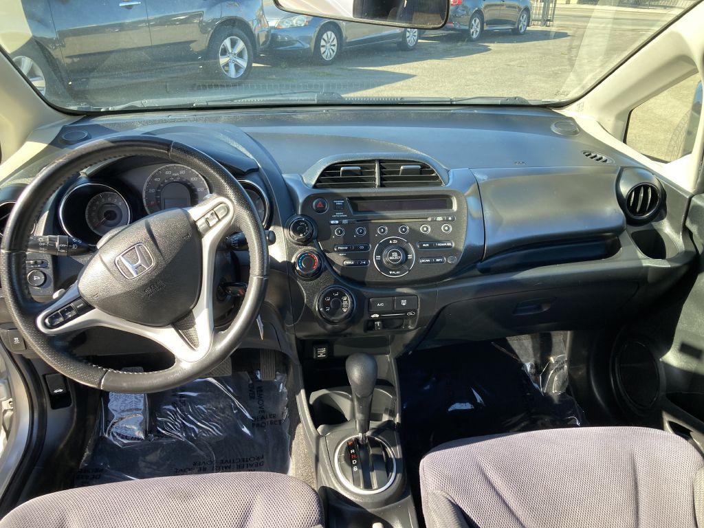 Photo 20 of this HONDA FIT