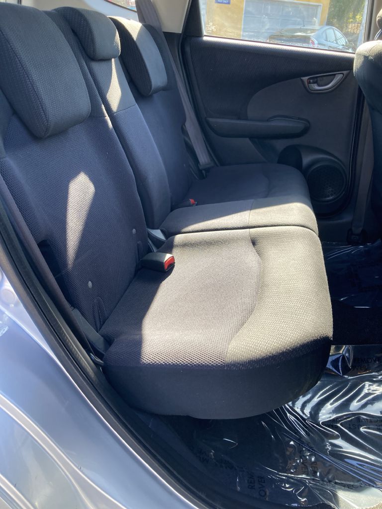 Photo 22 of this HONDA FIT