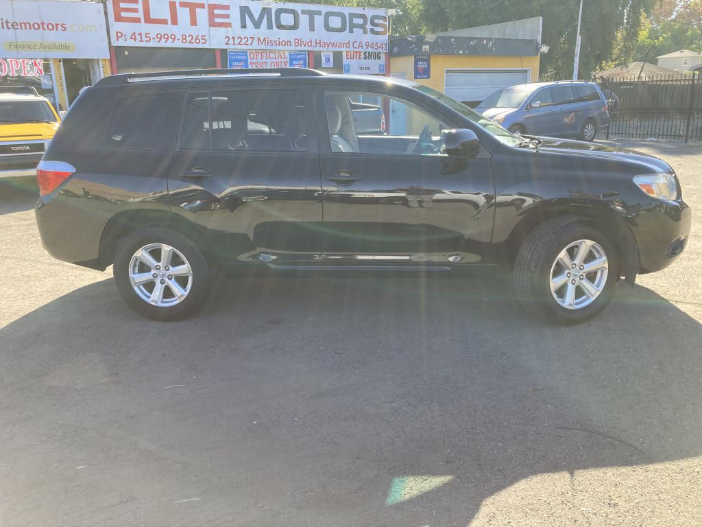 Photo 4 of this TOYOTA HIGHLANDER
