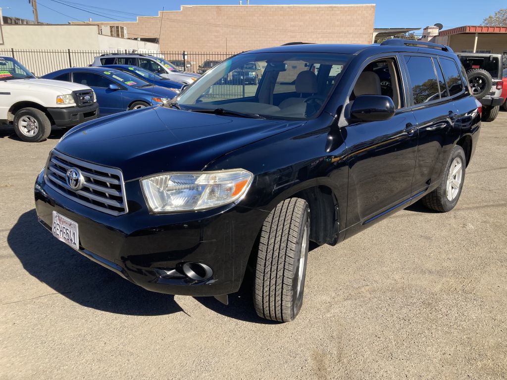 Photo 9 of this TOYOTA HIGHLANDER