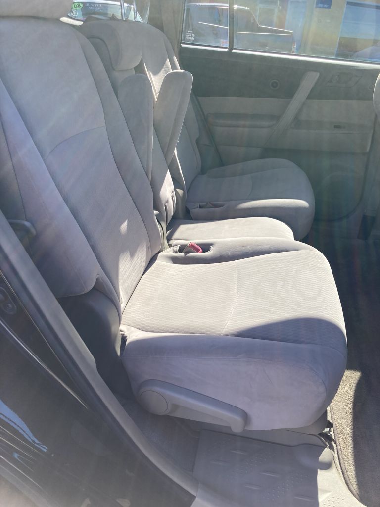 Photo 17 of this TOYOTA HIGHLANDER