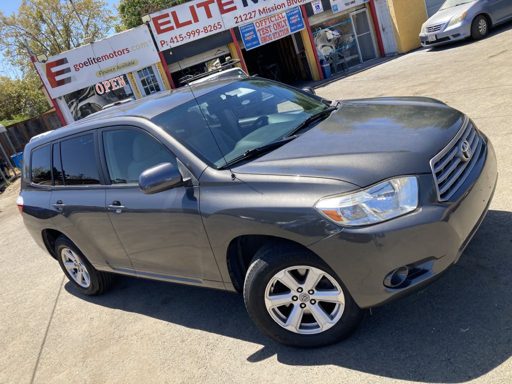 Photo 3 of this TOYOTA HIGHLANDER
