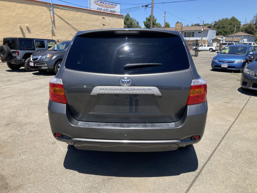 Photo 6 of this TOYOTA HIGHLANDER