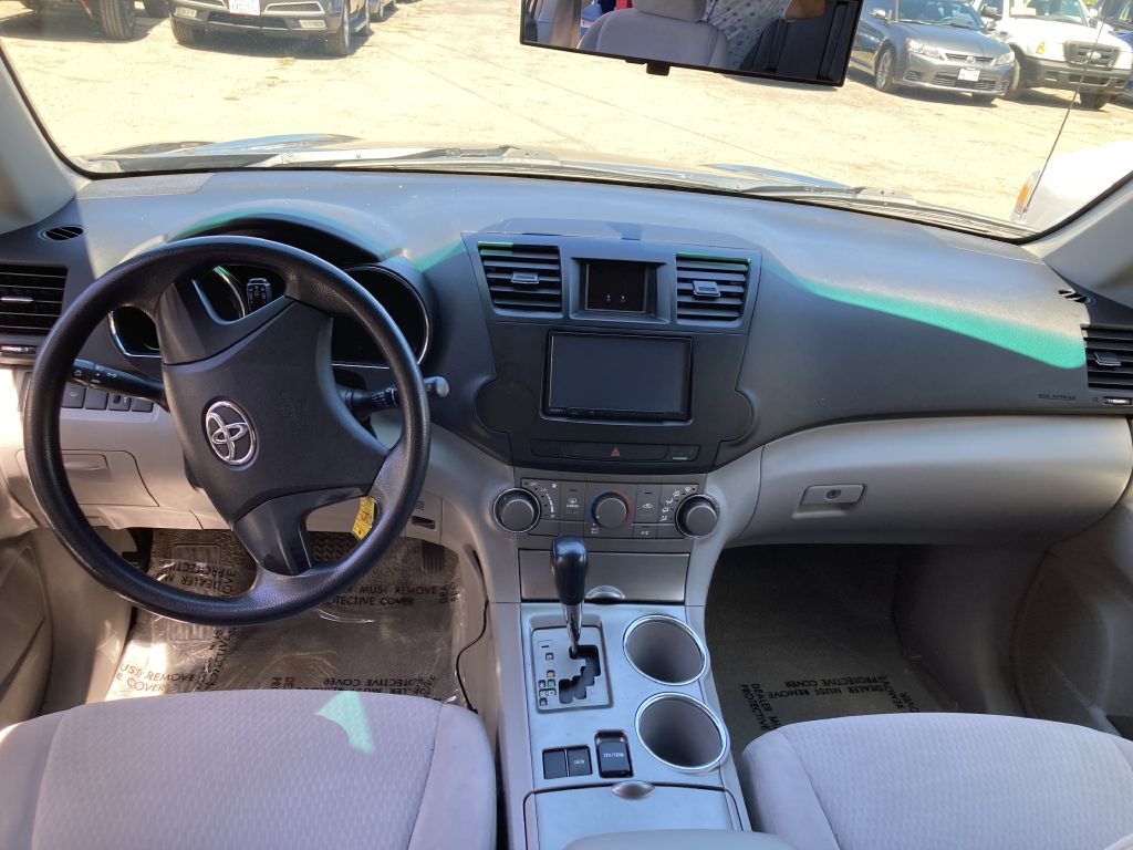 Photo 15 of this TOYOTA HIGHLANDER
