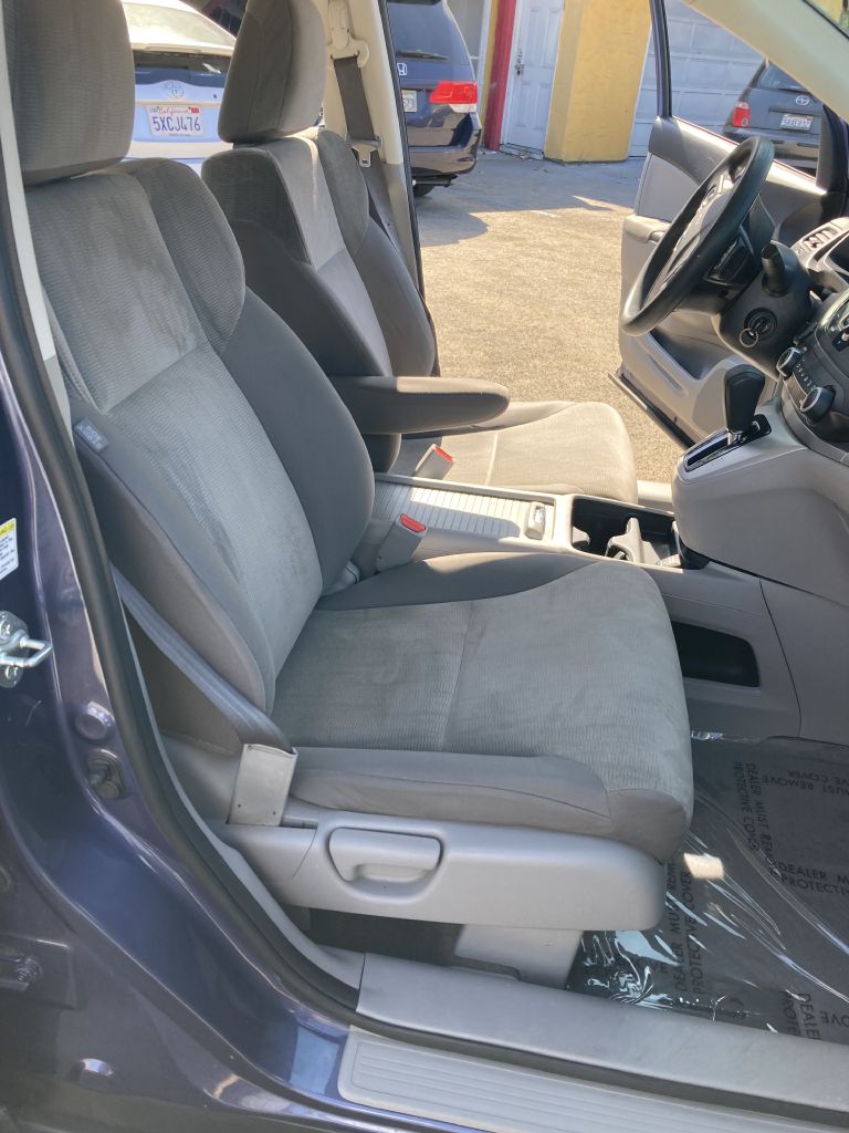 Photo 19 of this HONDA CR-V