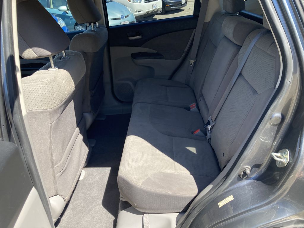 Photo 12 of this HONDA CR-V