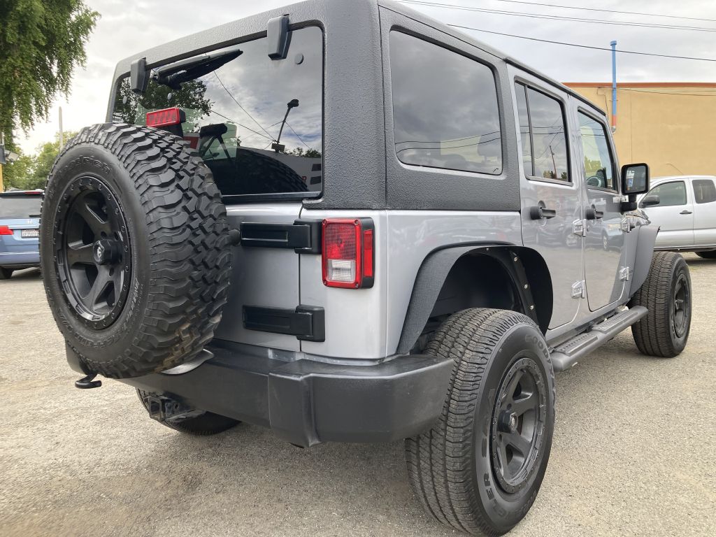 Photo 13 of this JEEP WRANGLER UNLIMI