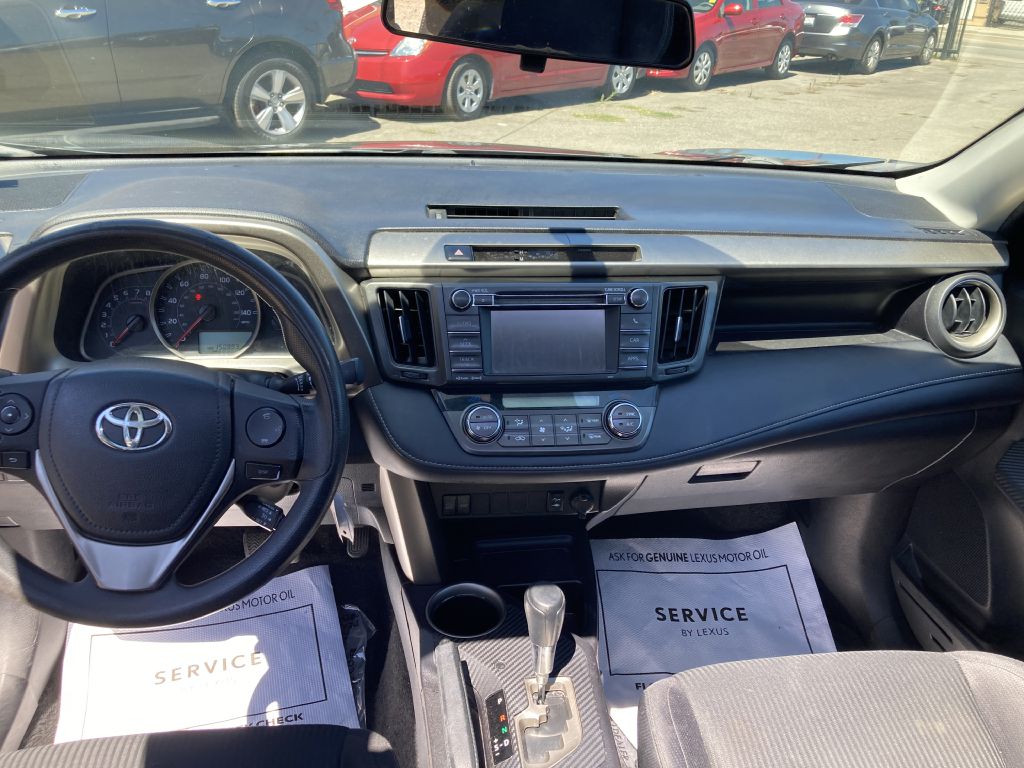 Photo 15 of this TOYOTA RAV4