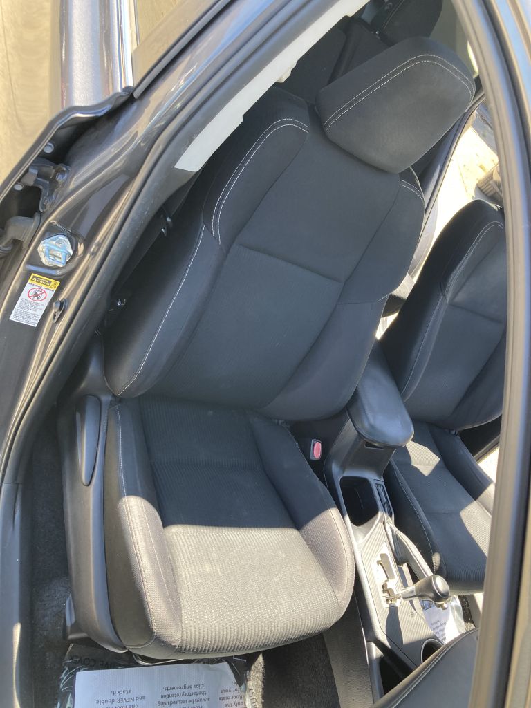 Photo 22 of this TOYOTA RAV4