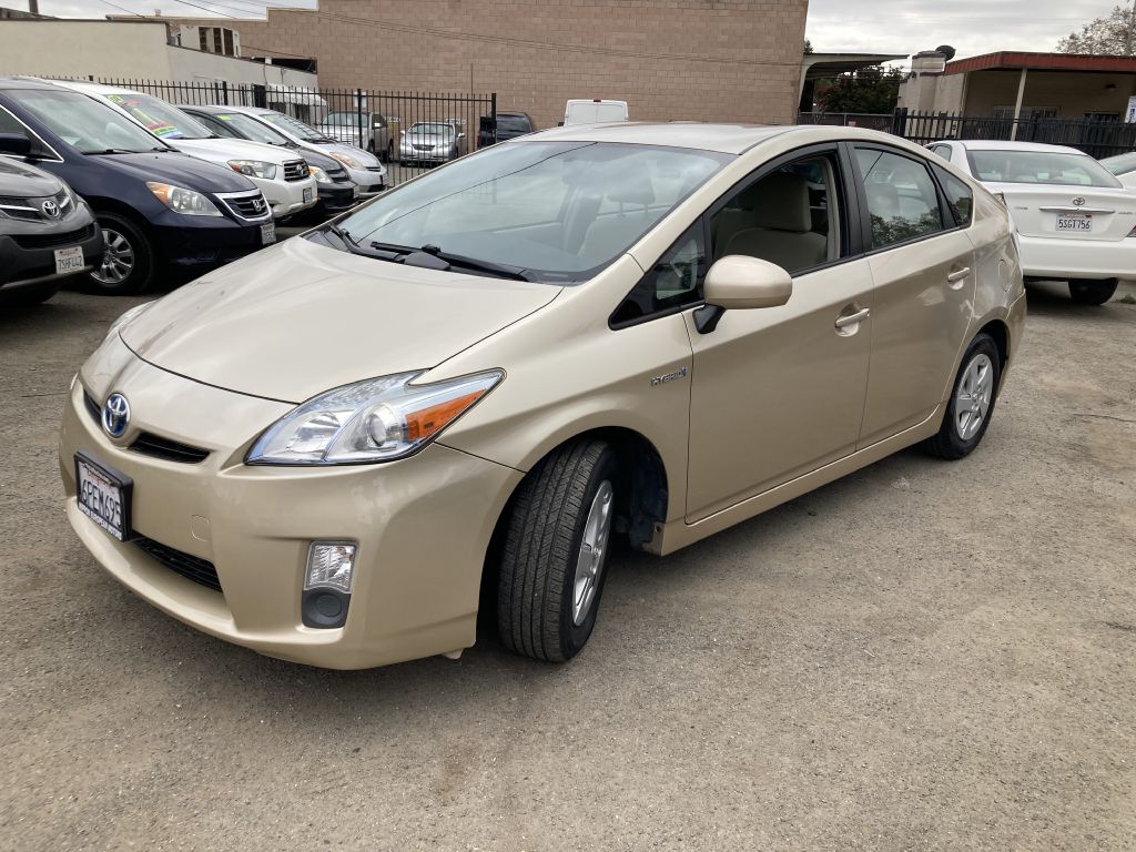 Photo 10 of this TOYOTA PRIUS