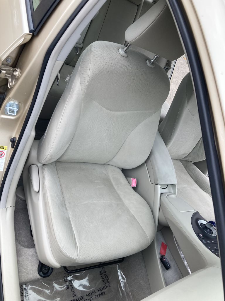 Photo 20 of this TOYOTA PRIUS