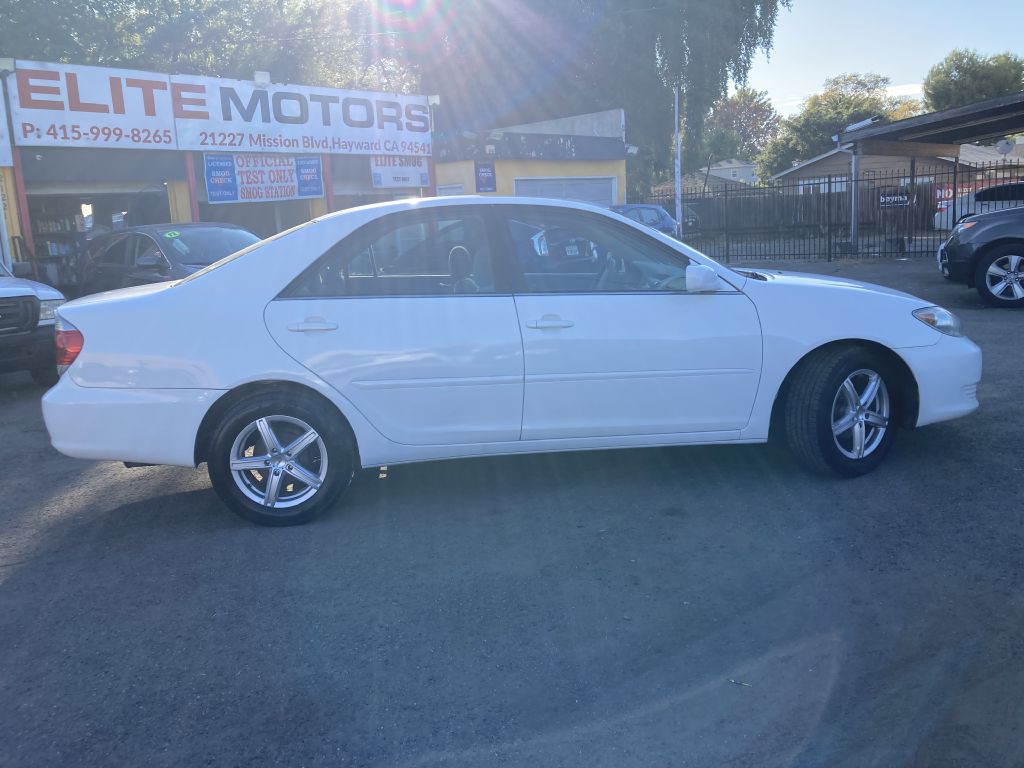 Photo 3 of this TOYOTA CAMRY