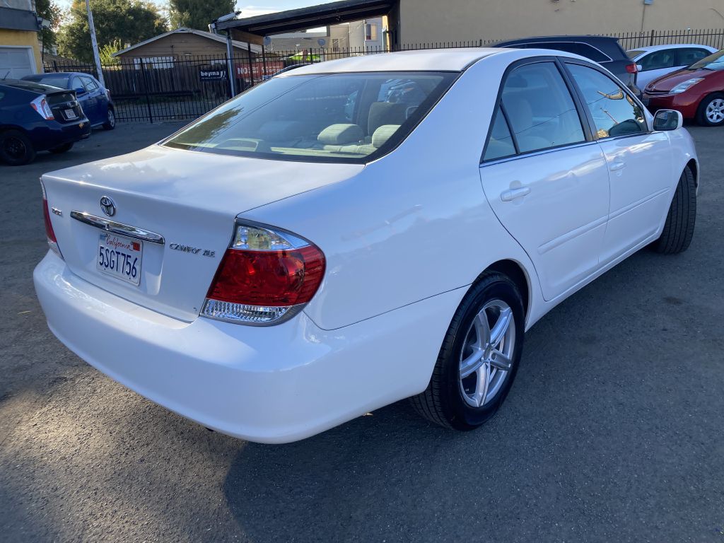 Photo 4 of this TOYOTA CAMRY