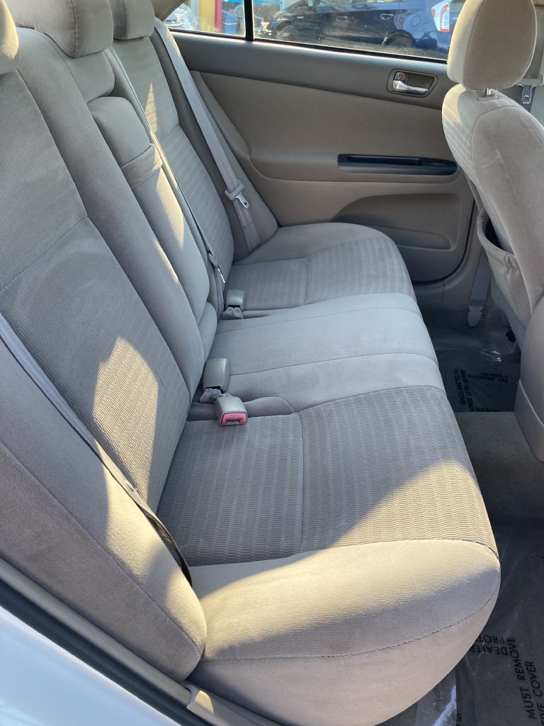 Photo 17 of this TOYOTA CAMRY