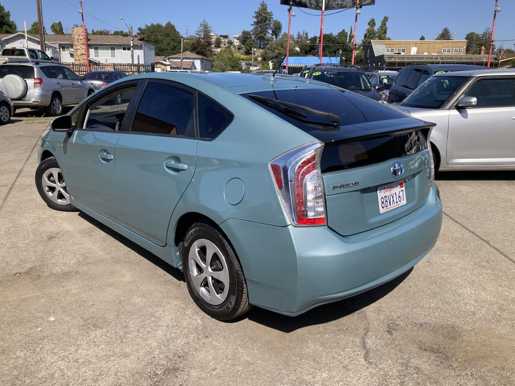 Photo 6 of this TOYOTA PRIUS