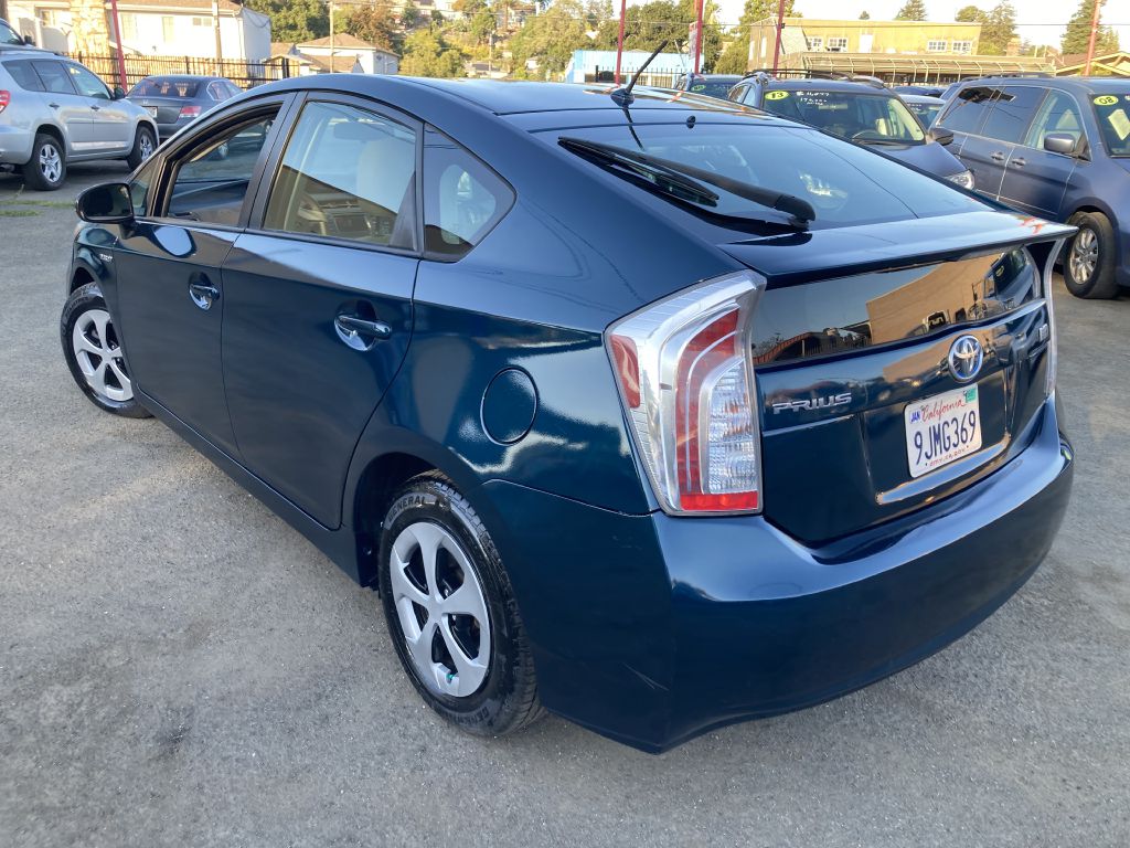 Photo 6 of this TOYOTA PRIUS