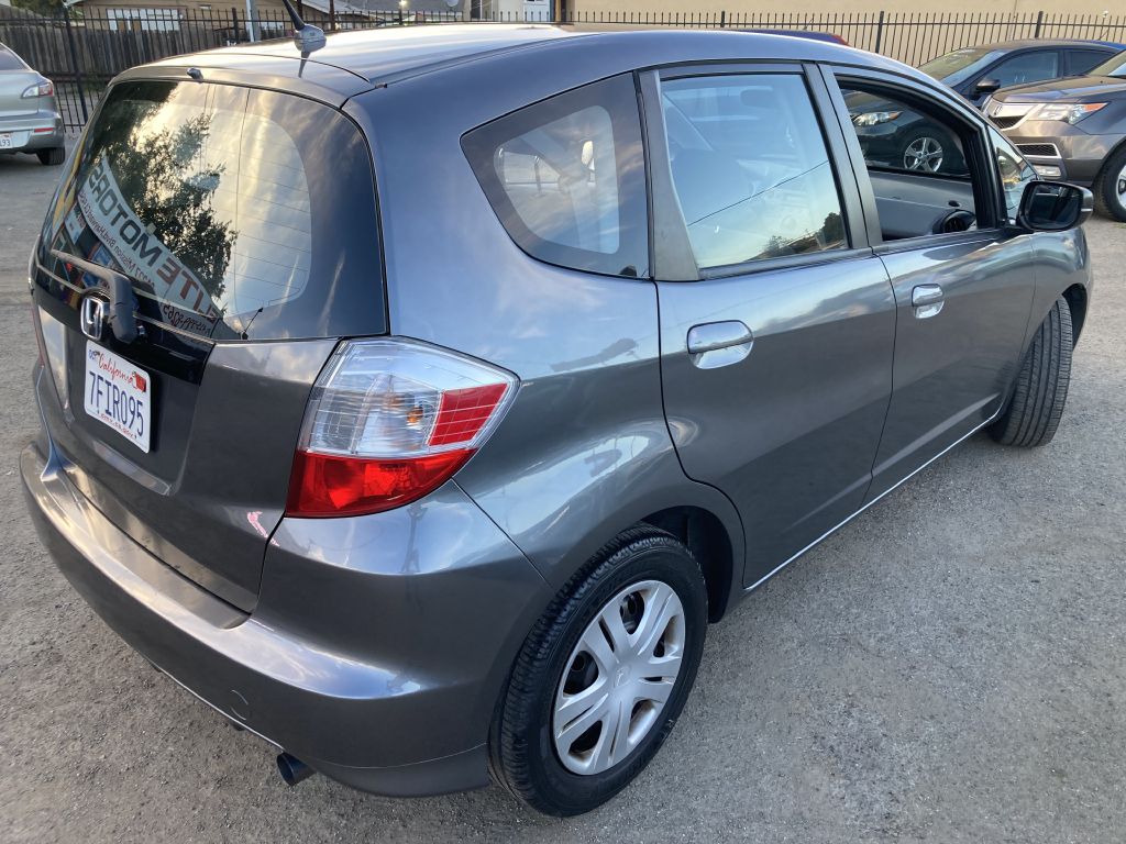 Photo 4 of this HONDA FIT